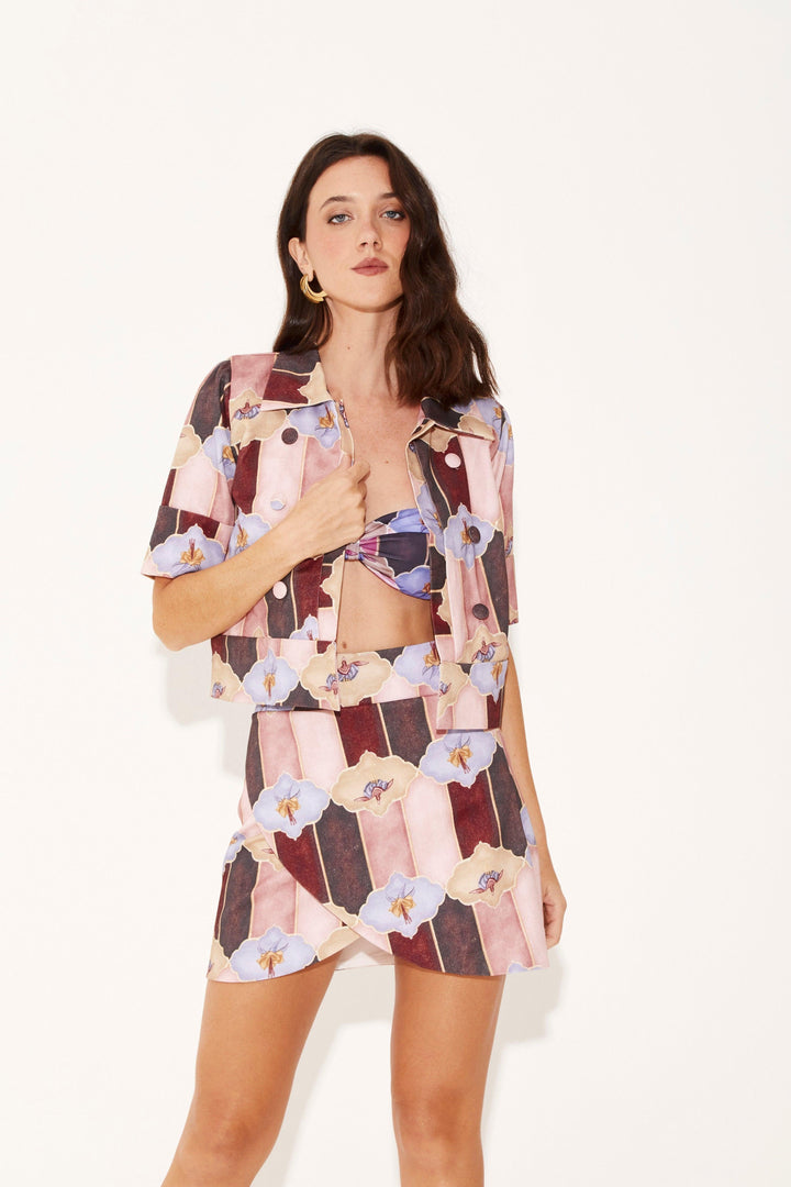 Total Look: Casaqueto e Saia Alice Tapestry 